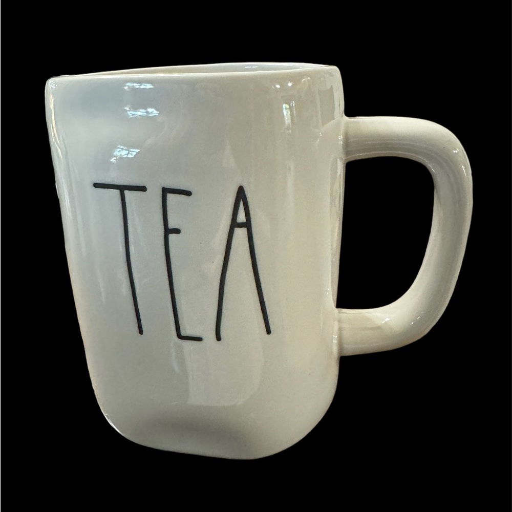 Rae Dunn ‘TEA’ mug; collectible.